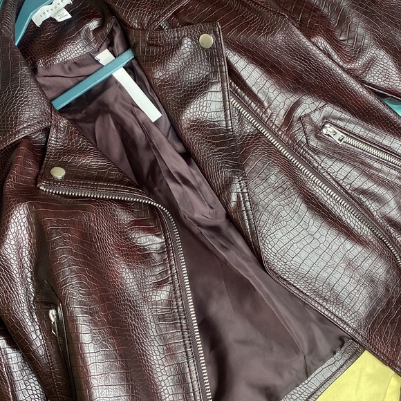 Dark purple leather jacket - Picture 4 of 4